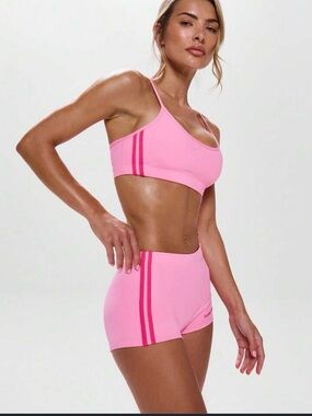 NWOT Musera Sport 2PC Workout Set Size XS